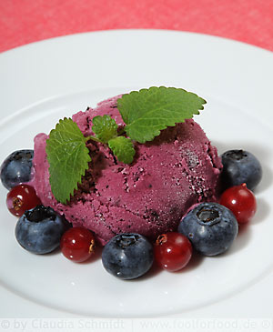 Blaubeer-Eis