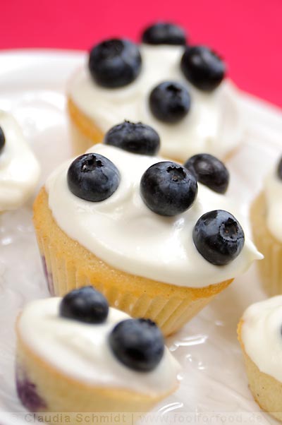 Rezept für Blaubeer-Cupcakes - Blueberry Cupcakes nach Martha Stewart