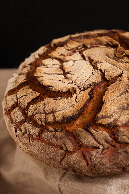 Rezept mit Bild für selbstgebackenes, rustikales Bauernbrot 