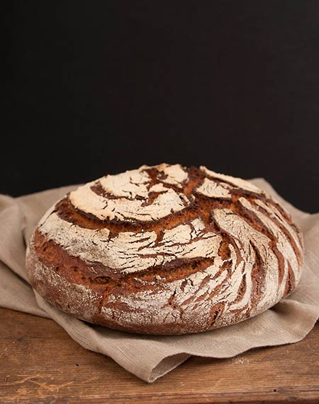 Rezept mit Bild für selbstgebackenes, rustikales Bauernbrot 