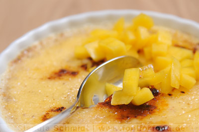 Crème brûlée mit Mango