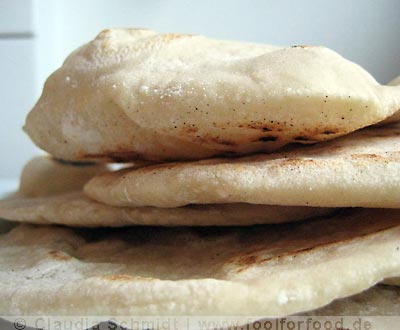 Fladenbrot in der Pfanne gebacken