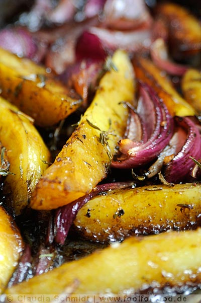 Ofenkartoffeln und Rote Zwiebeln mit Balsamico - nach Jamie Oliver