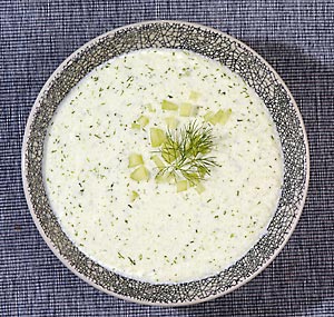 Kalte Gurkensuppe