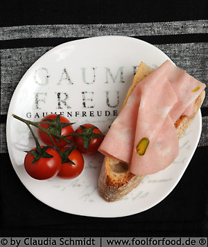 Pane pugliese mit Mortadella