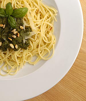 Spaghetti mit Pesto genovese