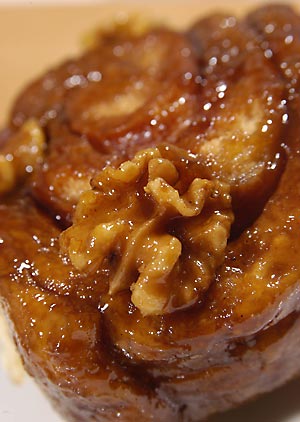 Sticky Buns with walnuts